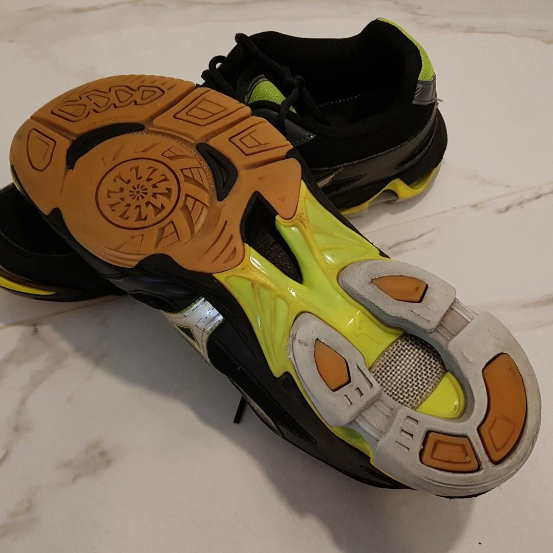 Mizuno Wave Bolt 6 Volleyball Shoes Men s Fashion Footwear