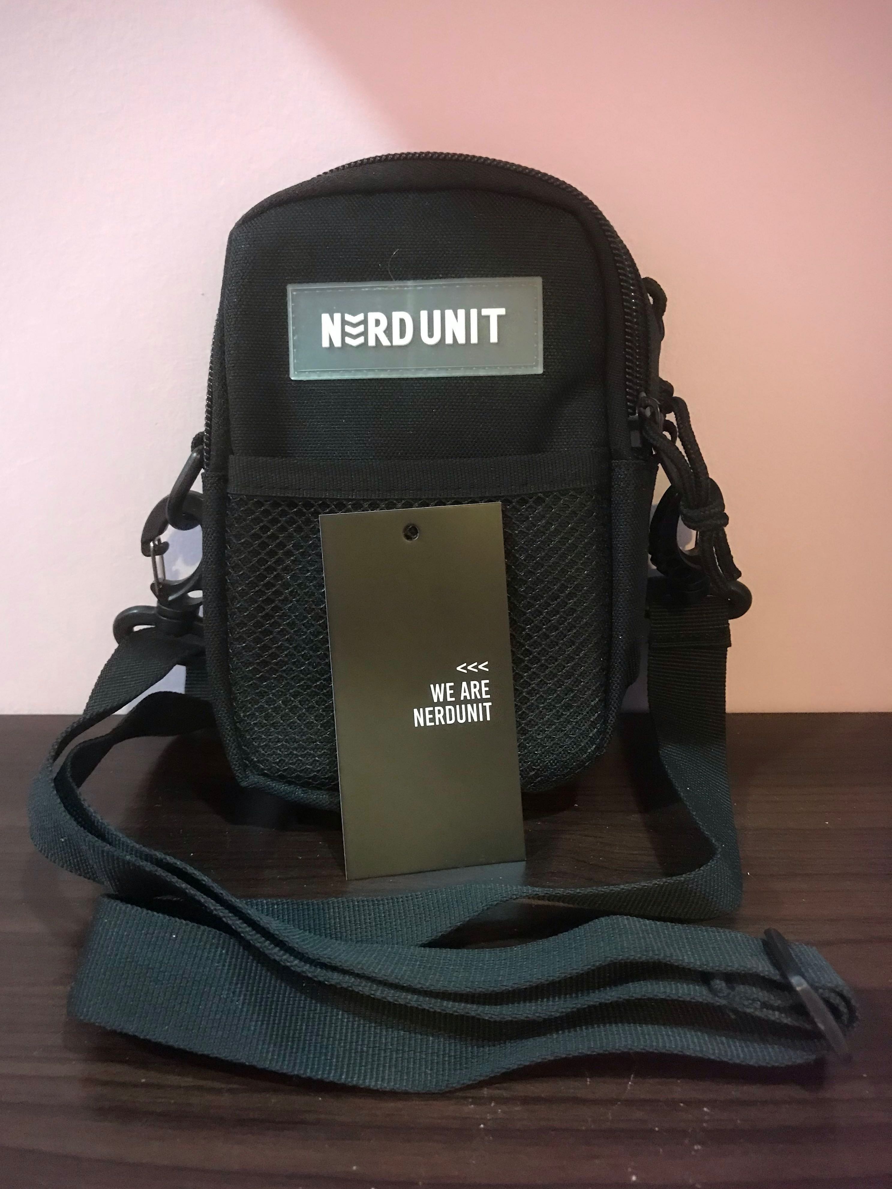 nerdunit sling bag