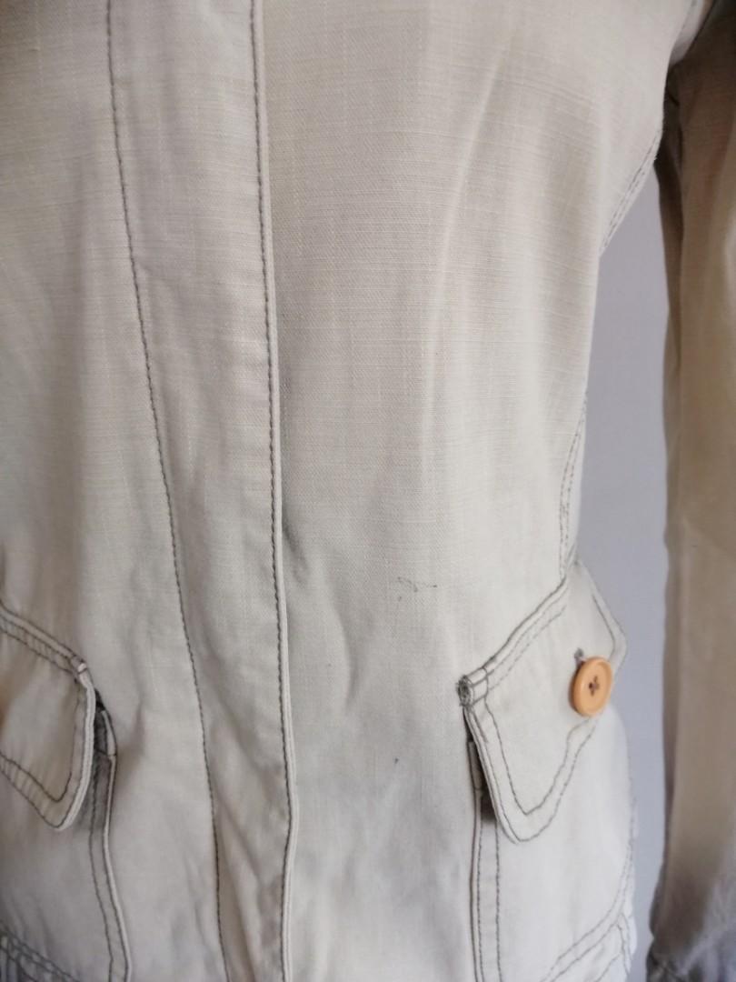 OPA Cream Jacket (Category: Coats, Jackets and Outerwear) located in Makati City. Submitted by fruity_mint (Listing ID 199977581, Image 2). Description: Good condition Flaw is may small faded ink ng ballpen.