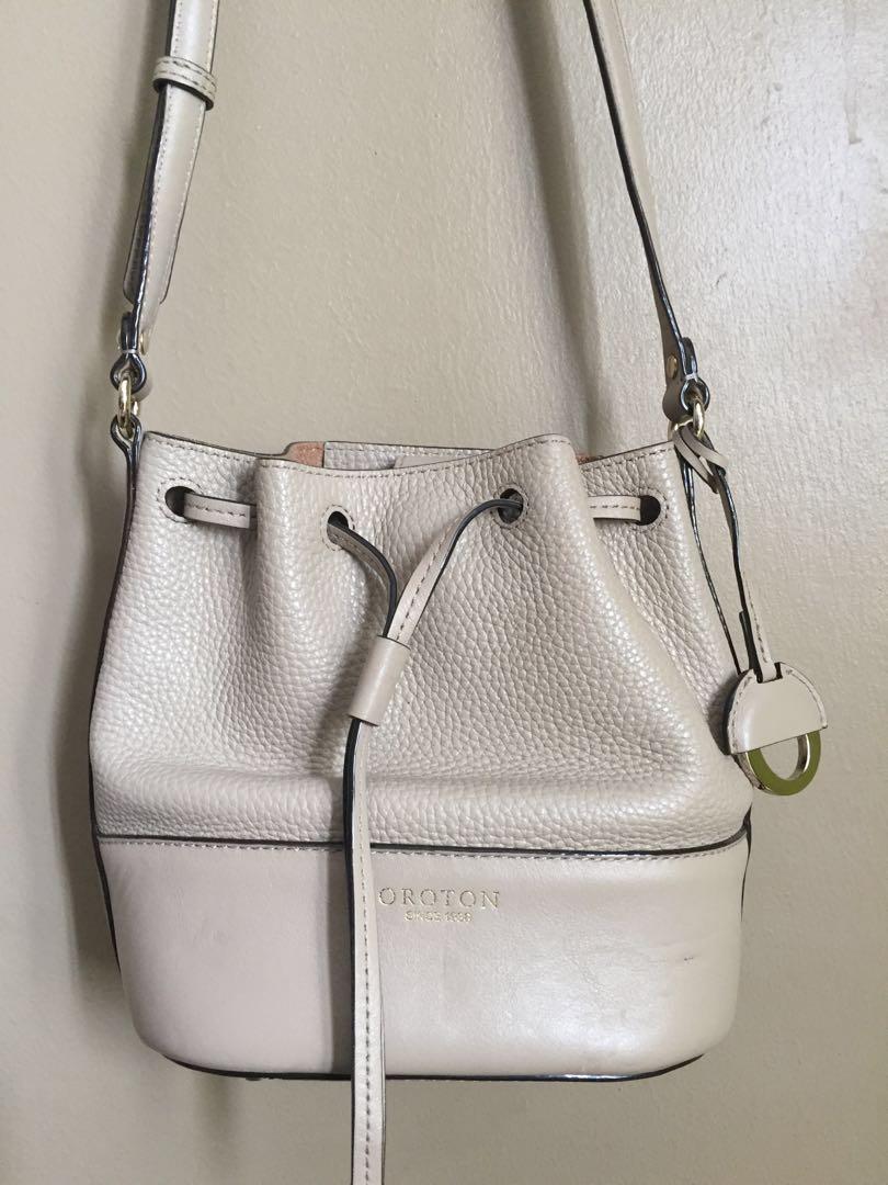 Oroton berkeley bucket bag on sale