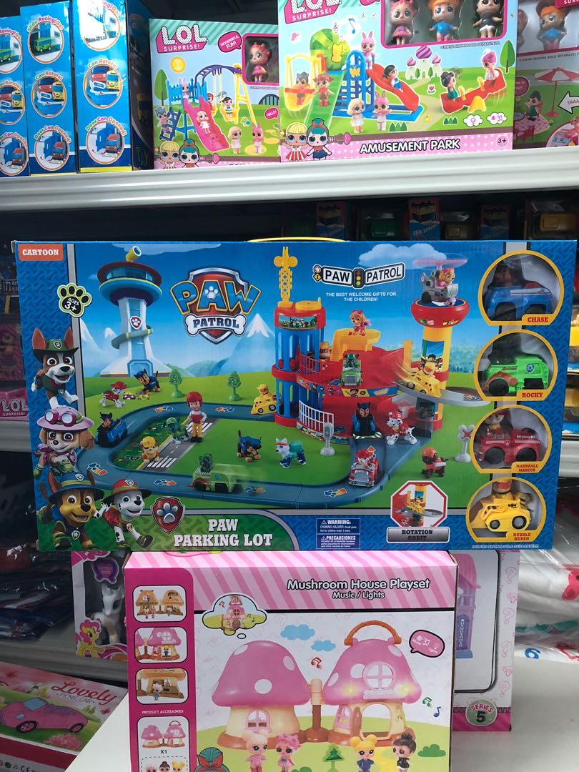 paw patrol parking lot