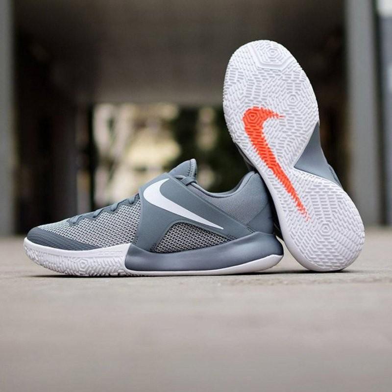 sepatu running nike zoom