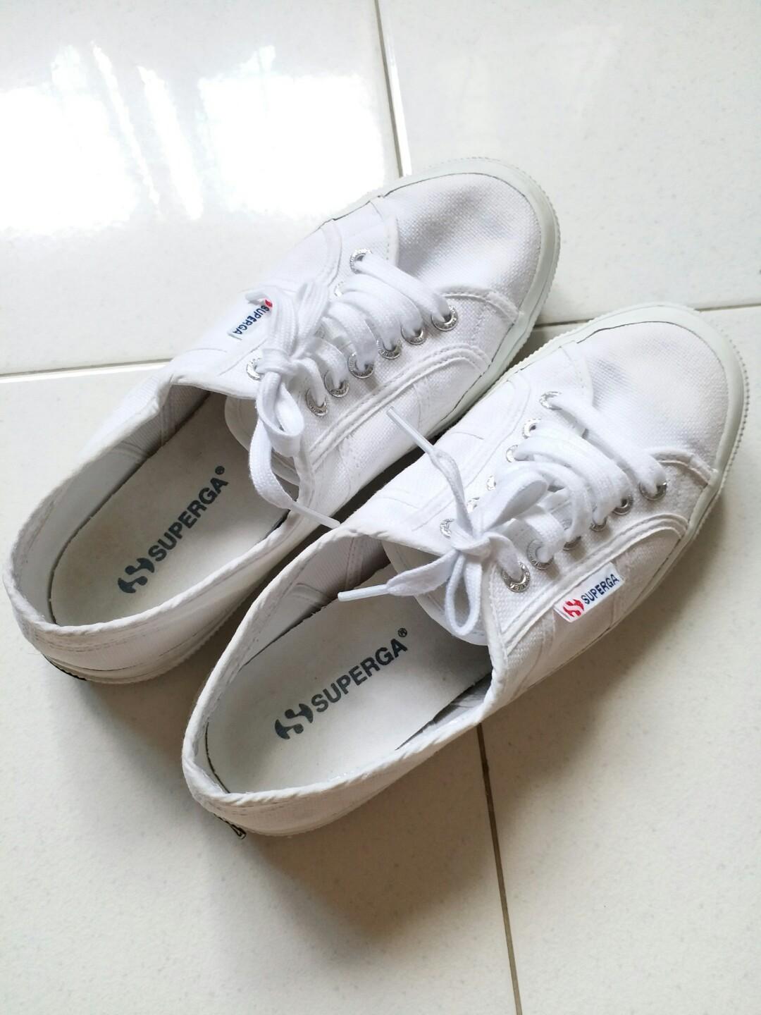 superga size 40
