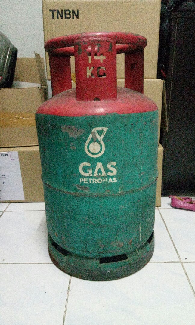 Tong Gas Kosong Dapur Home Furniture Furniture On Carousell