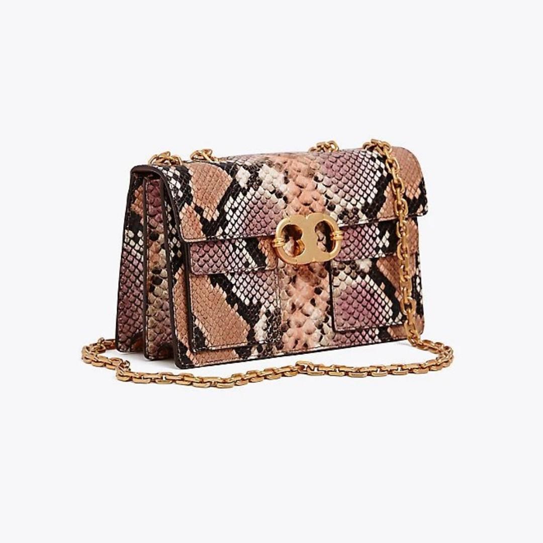 fendi baguette mini leather shoulder bag