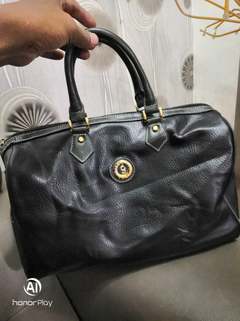 Vittorio Godi hand bag, Women's Fashion, Bags  Wallets, Cross-body Bags on  Carousell