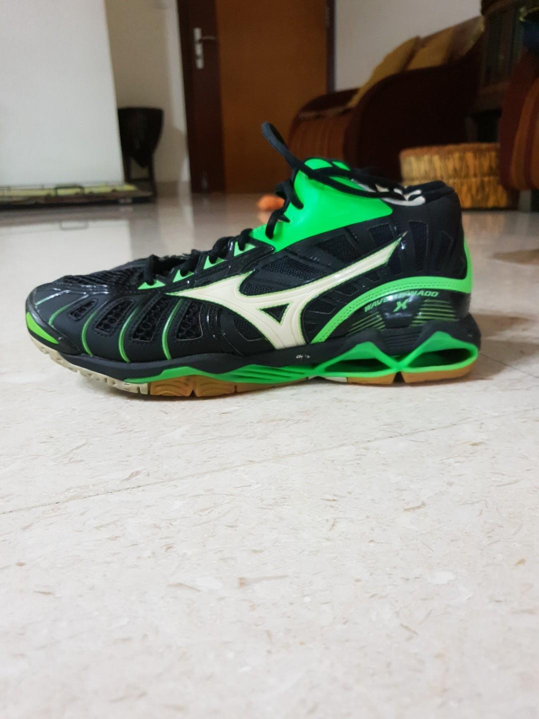 mizuno wave tornado 11 green