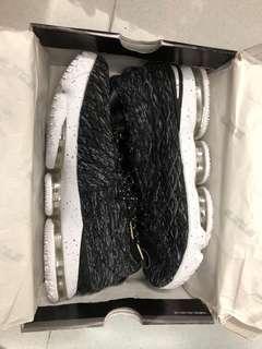 BNIB Instock Lebron 15 Basketball Shoe Eur Size 45