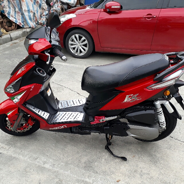 2018 aeon 宏佳腾 es 150 双碟版 红色