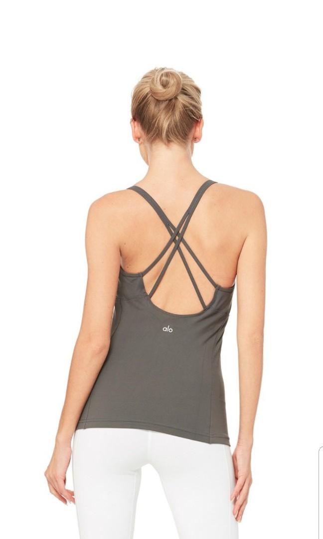 alo lotus bra
