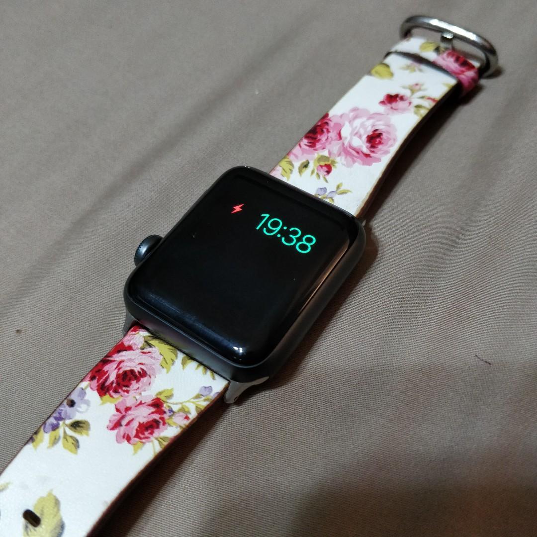 Apple Watch Series 3 Nike Edition Size 38mm With Warranty Mobile Phones Tablets Others On Carousell