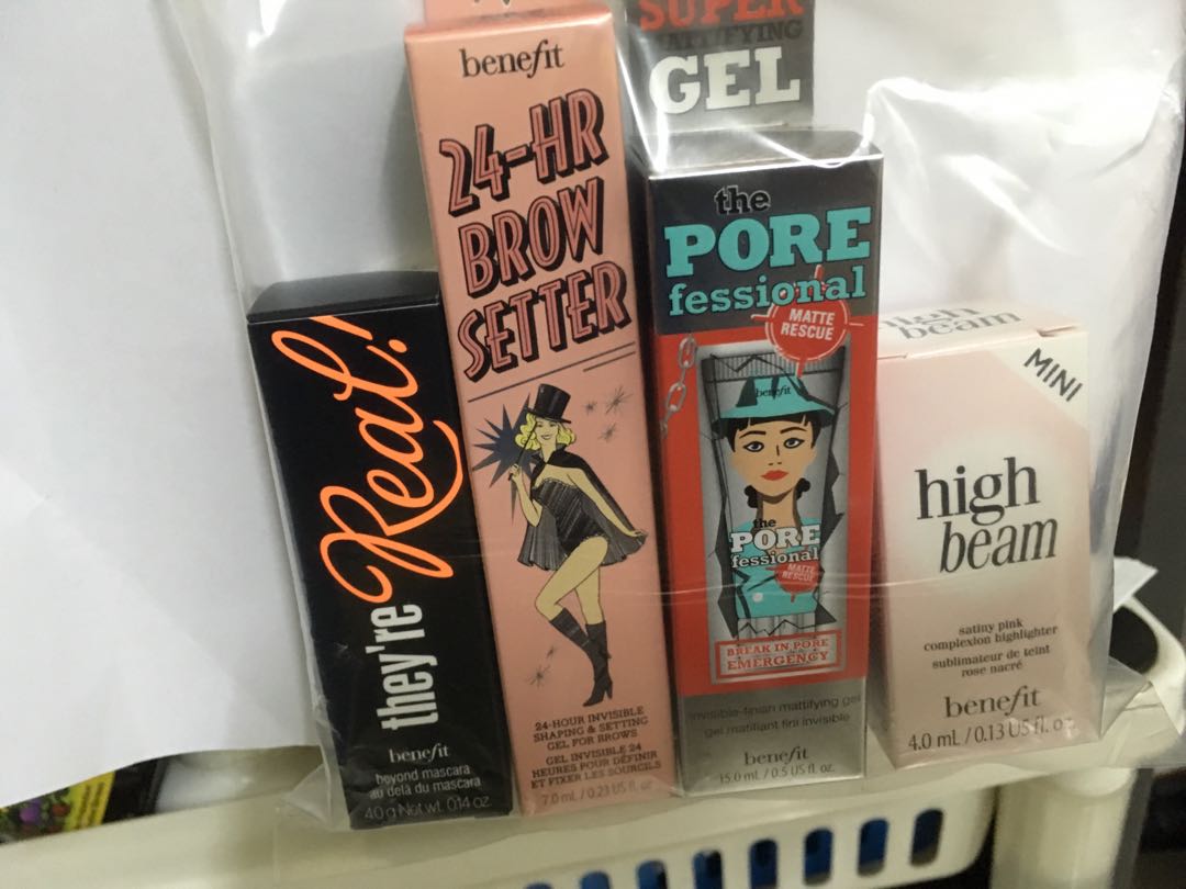 benefit gift packs