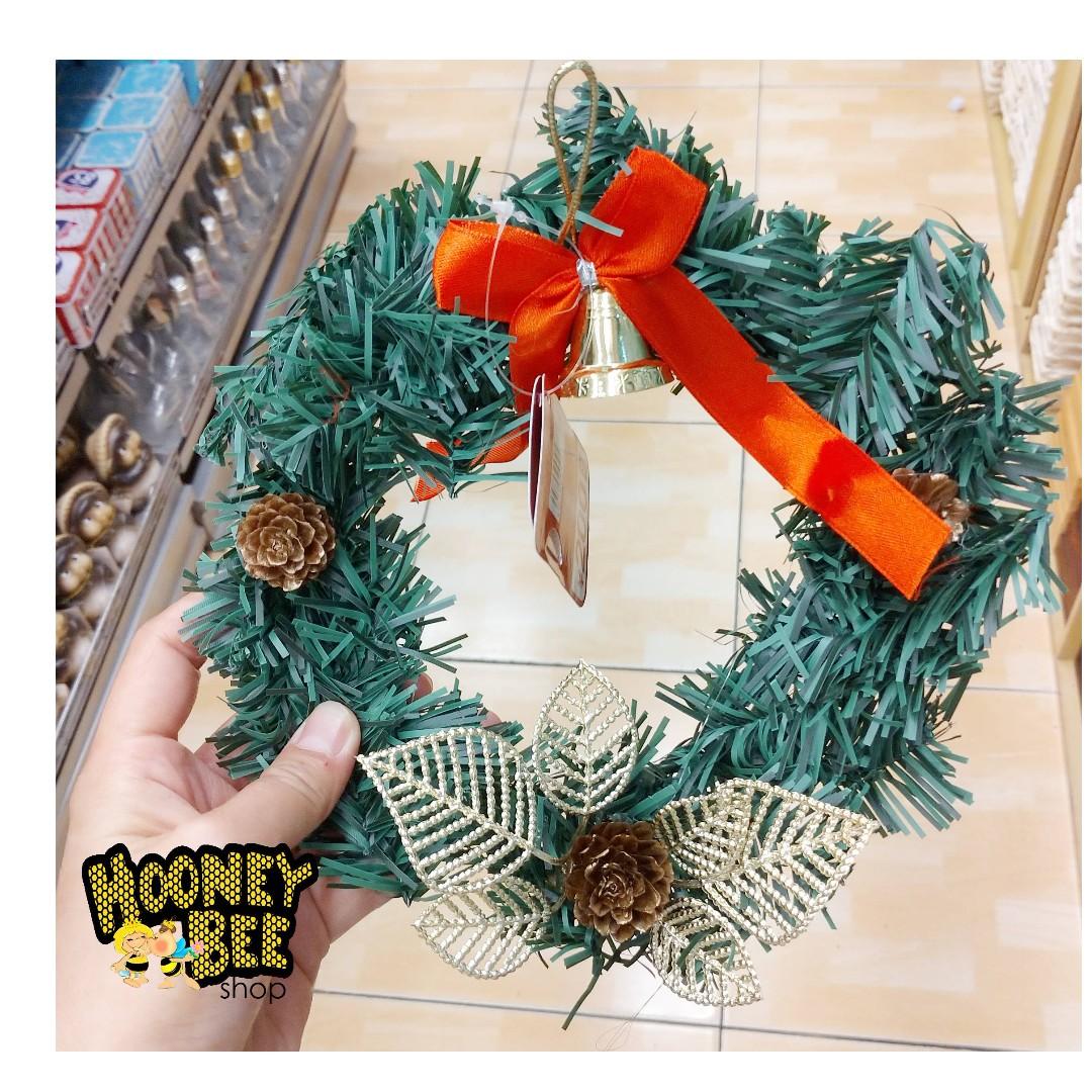 Daiso Japan Dekorasi Natal Hiasan Pintu Natal Christmast Perabotan Rumah Di Carousell