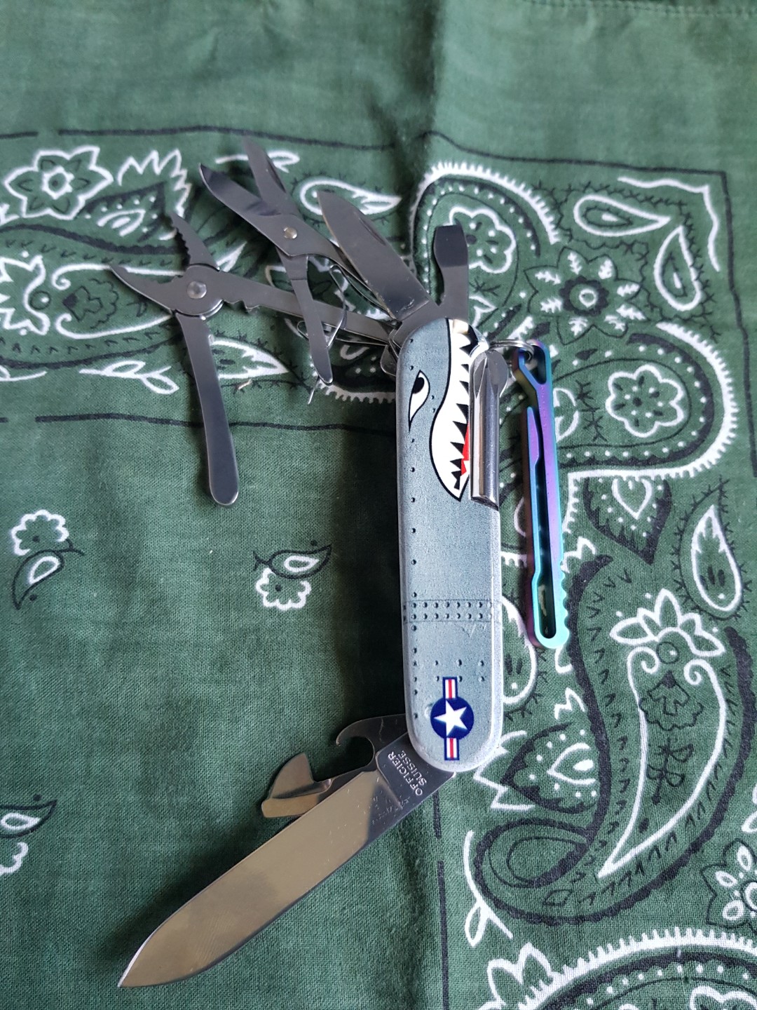 Warthog swiss army knife deals