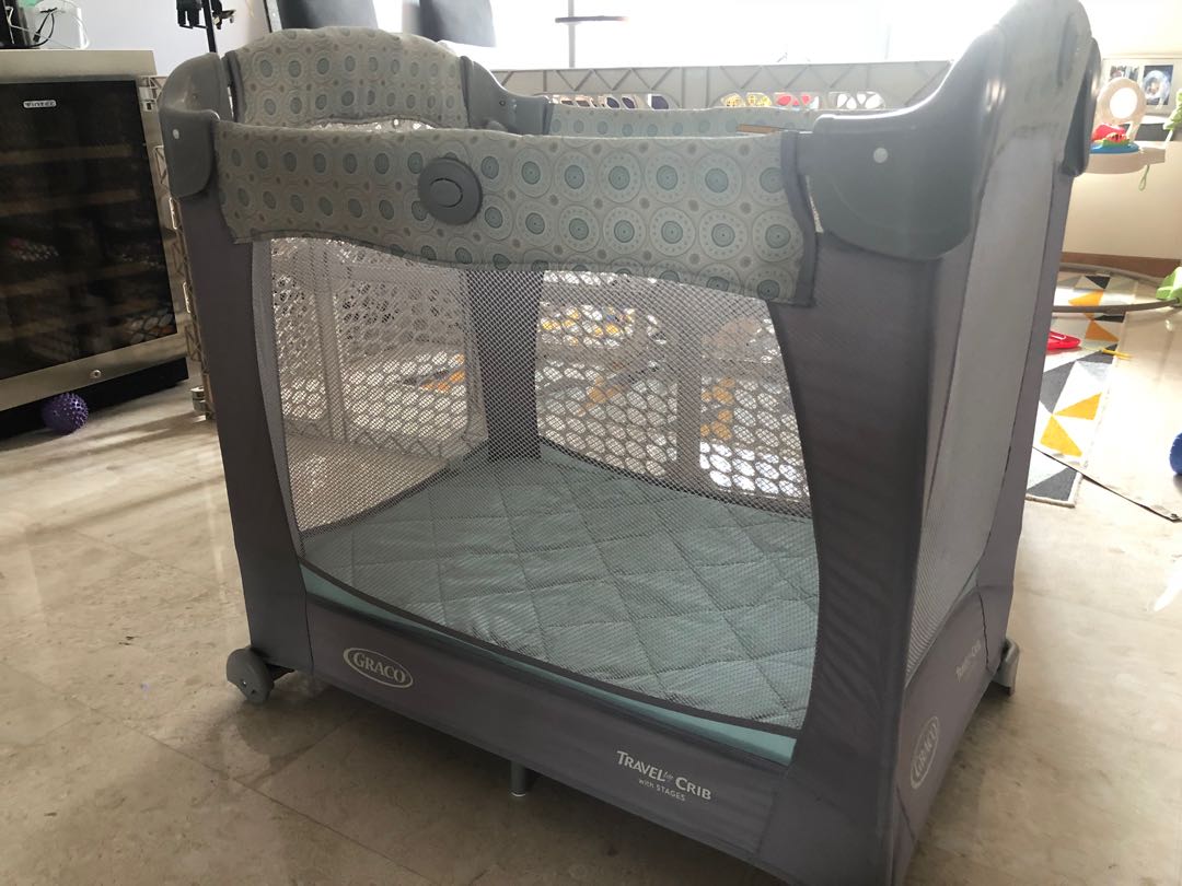 Graco travel cot stages, Babies & Kids, Baby Nursery & Kids Furniture