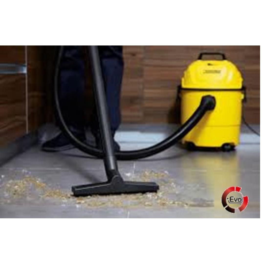 Karcher WD1 MultiPurpose Wet and Dry Vacuum Cleaner WITH BLOWER