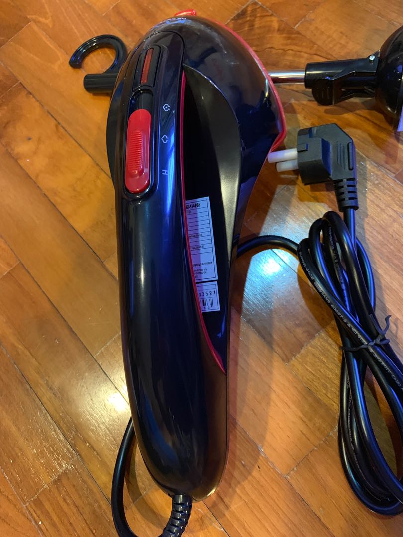 Korean steam iron, TV & Home Appliances, Irons & Steamers on Carousell
