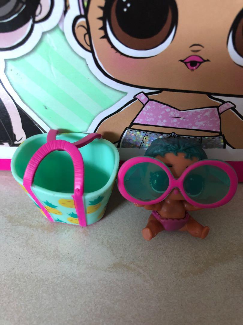 LOL Surprise lil sisters series 3 lil coconut qt