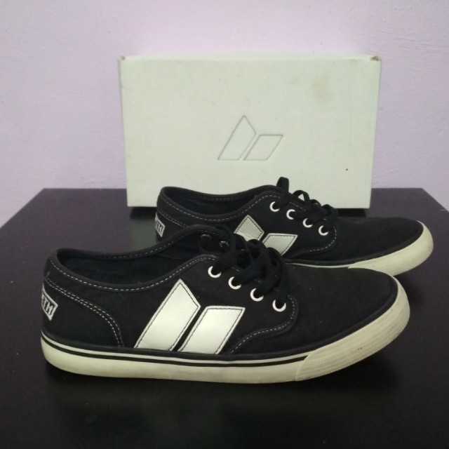 Macbeth Langley Black Cement Men s Fashion Footwear Sneakers on