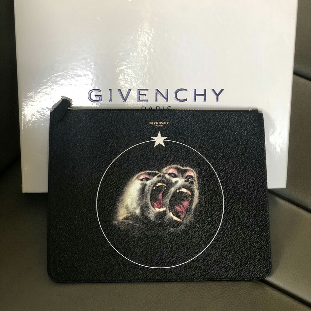 READY NEW GIVENCHY monkey brother clutch 30cm Barang Mewah Tas