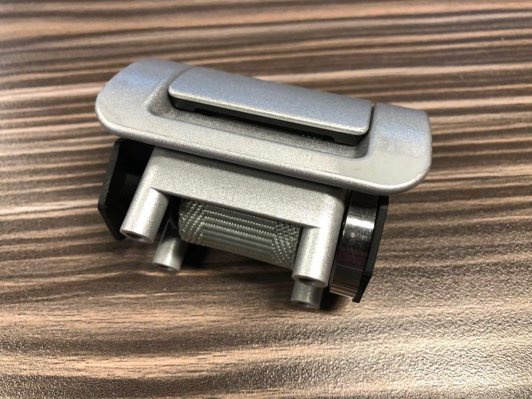 luggage latch replacement