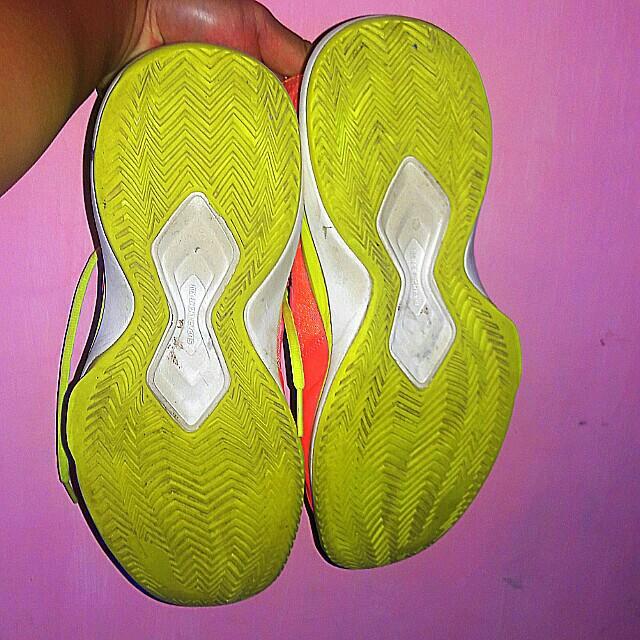 Sepatu Basket Lining Original Fesyen Pria Sepatu Sneakers Di Carousell