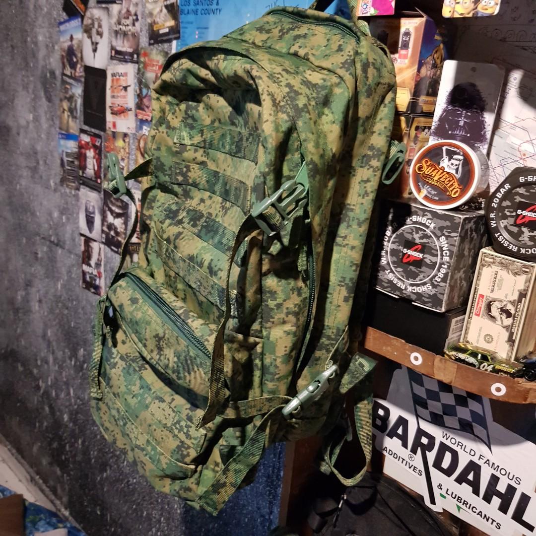 Singapore army bag, Men's Fashion, Bags, Backpacks on Carousell