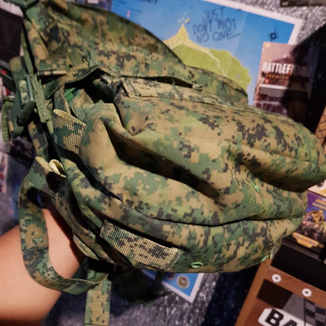 Singapore army bag, Men's Fashion, Bags, Backpacks on Carousell