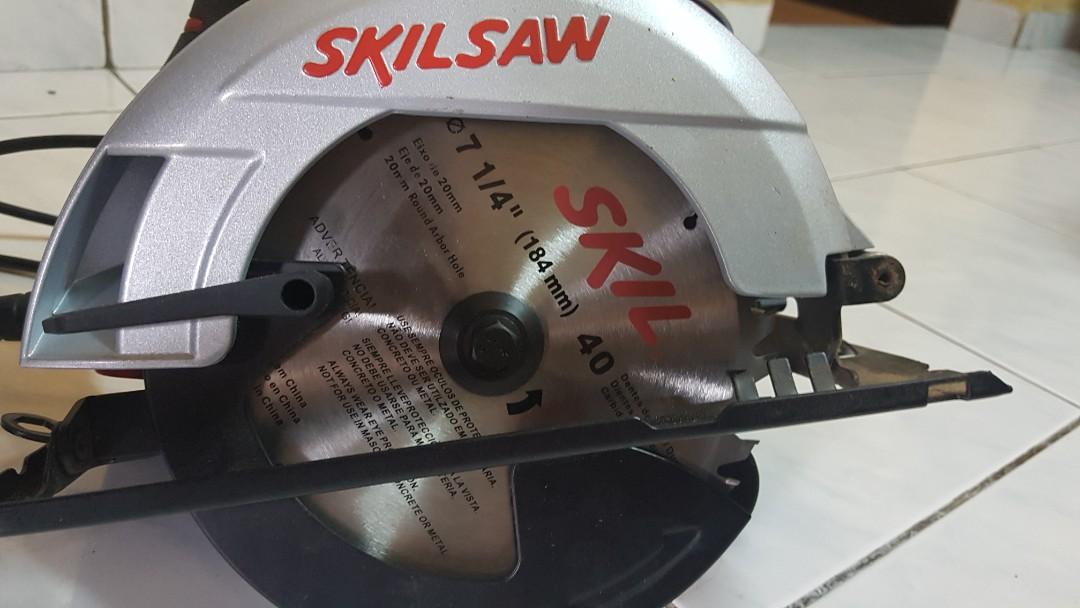 SKIL 1300 watt circular saw, Furniture 