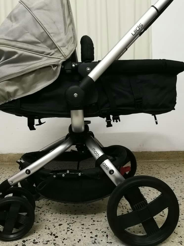 Mothercare spin top pram
