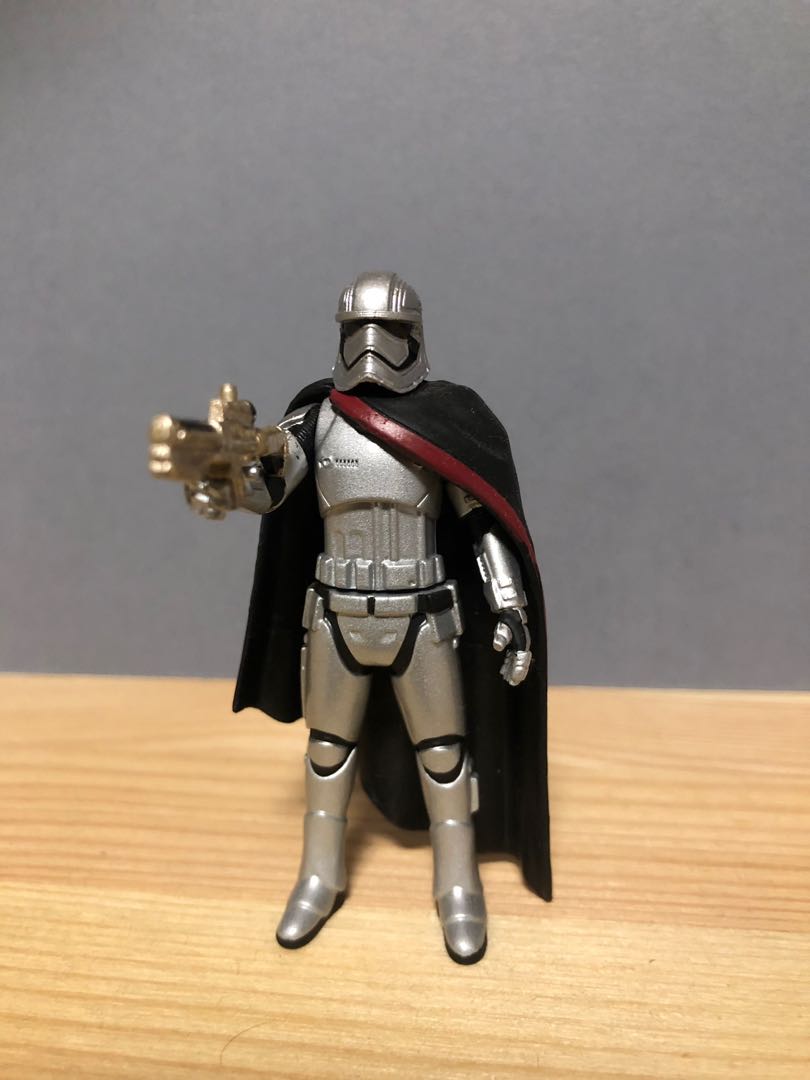 Takara Tomy Metacolle Captain Phasma Toys Games Bricks Figurines On Carousell - s captain phasma roblox