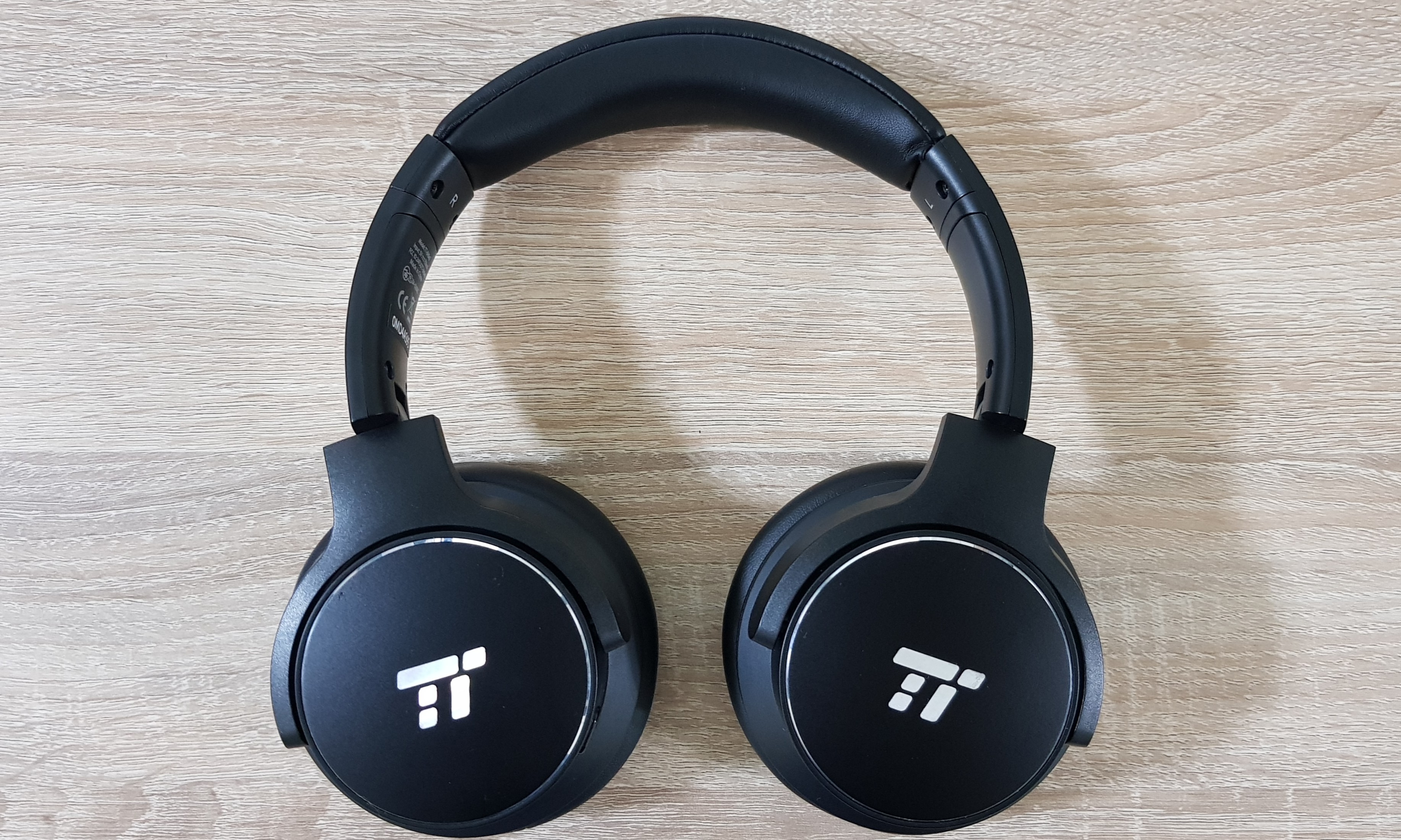 noise cancelling bluetooth