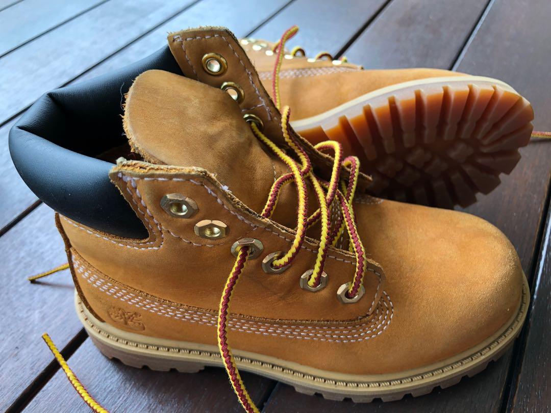 boys timberland boots size 11