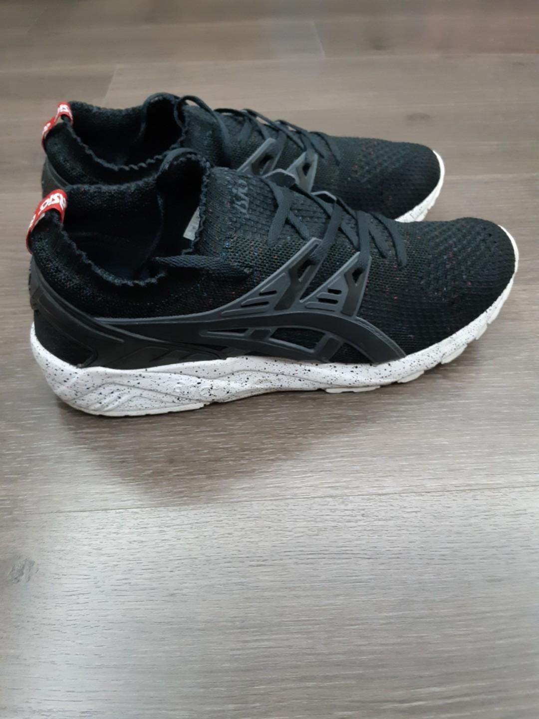 Asics （分類：波鞋）位於 Hong Kong。 由 wellcomwellcom 提交（商品編號 200327760，圖片 4）。簡介： 新舊如圖，冇盒。。