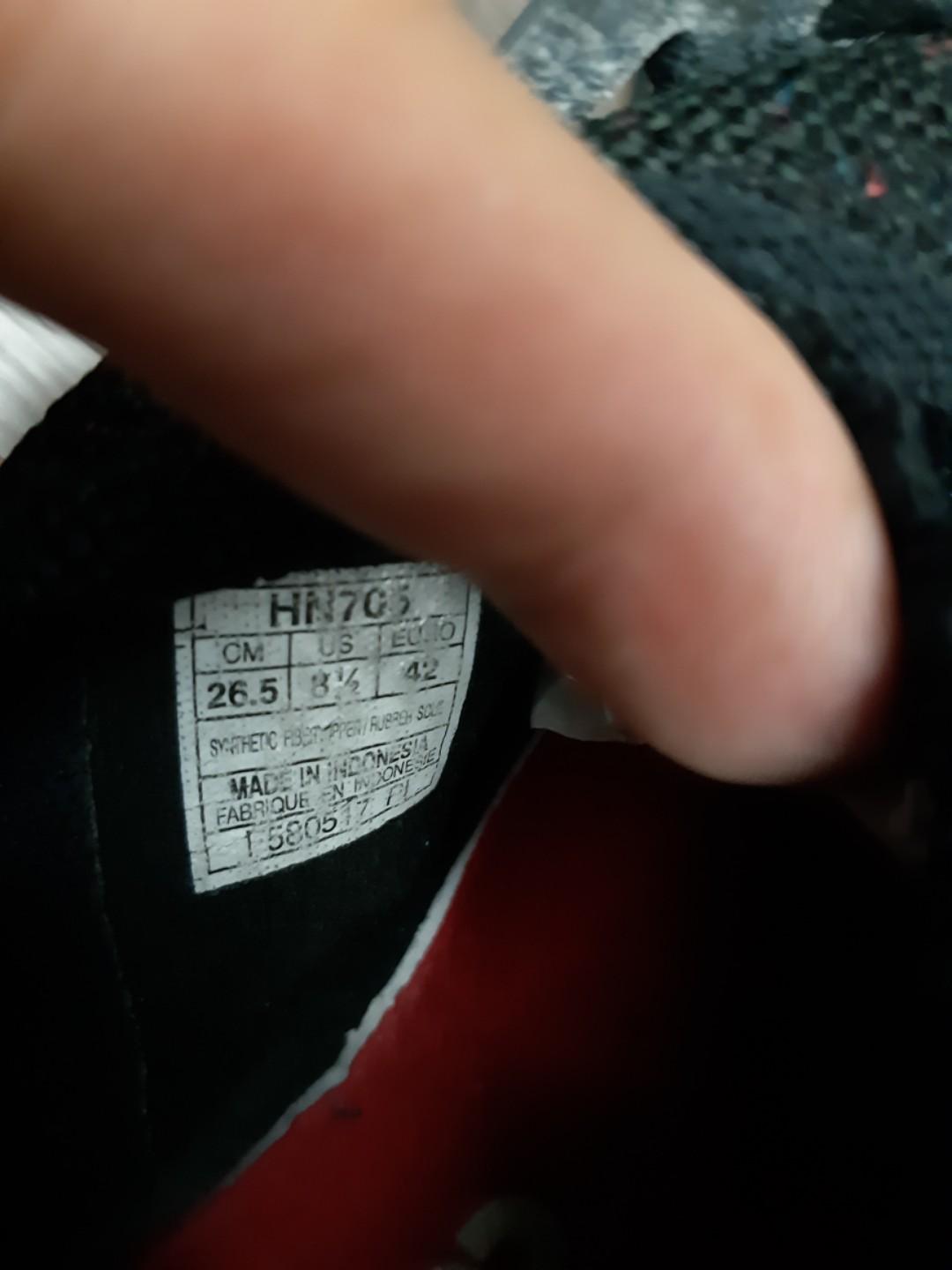 Asics （分類：波鞋）位於 Hong Kong。 由 wellcomwellcom 提交（商品編號 200327760，圖片 6）。簡介： 新舊如圖，冇盒。。
