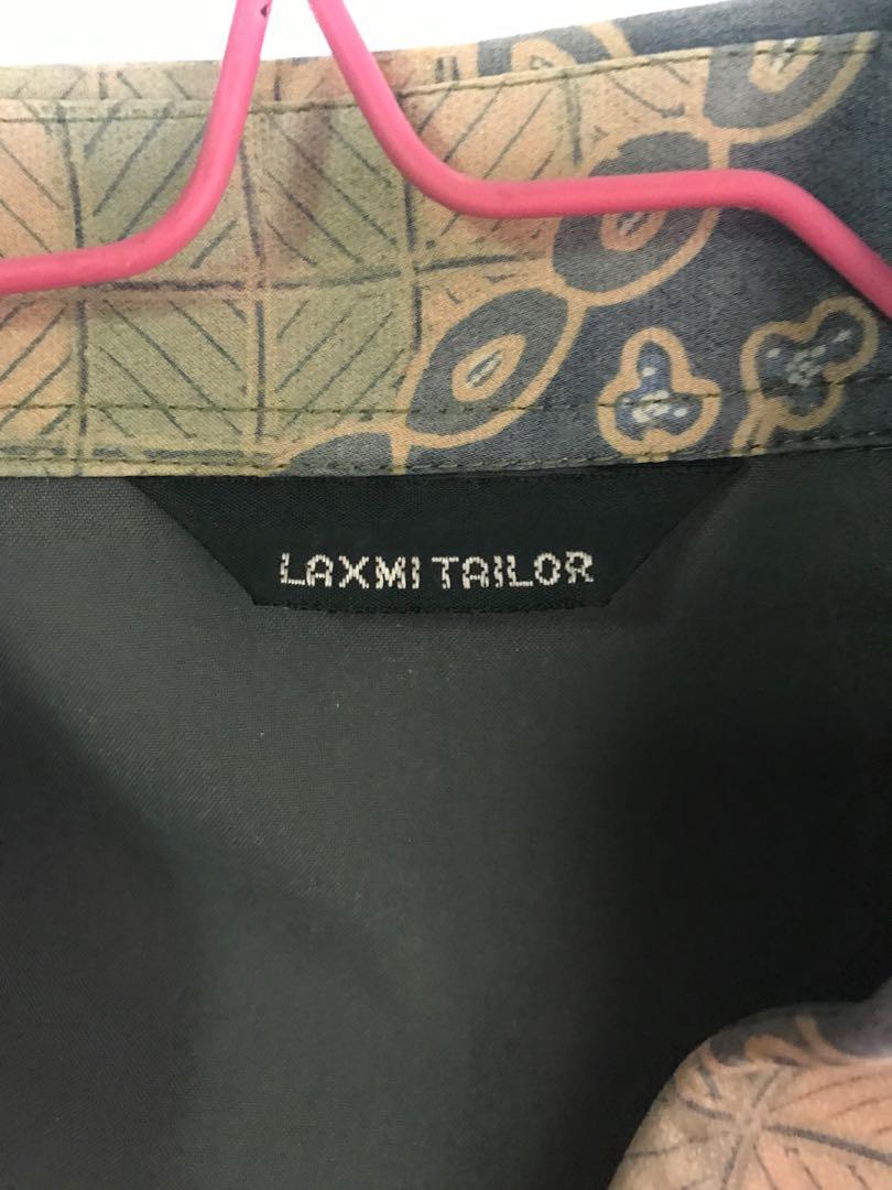 Batik Sutra Lengan Panjang Laxmi Tailor Laki Laki Fesyen Pria Pakaian Atasan Di Carousell