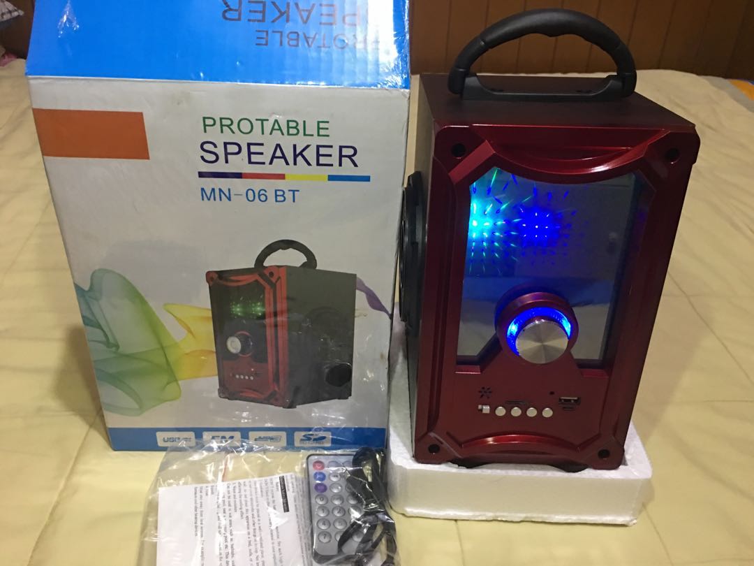 wireless speaker with lights