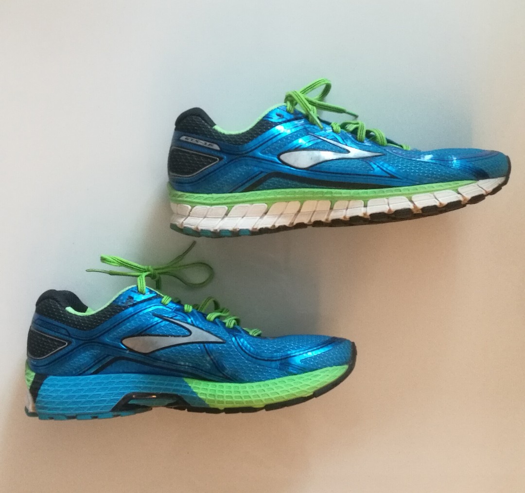BROOKS ADRENALINE GTS 16 Men s Fashion Footwear Sneakers on