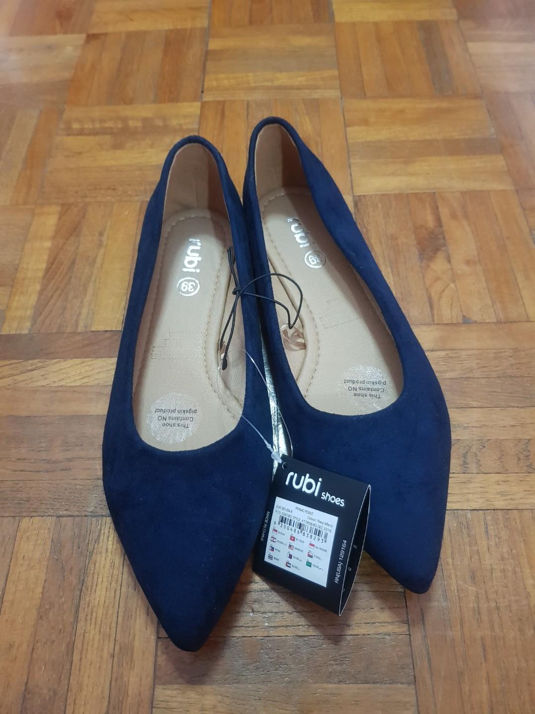 navy blue pointed flats