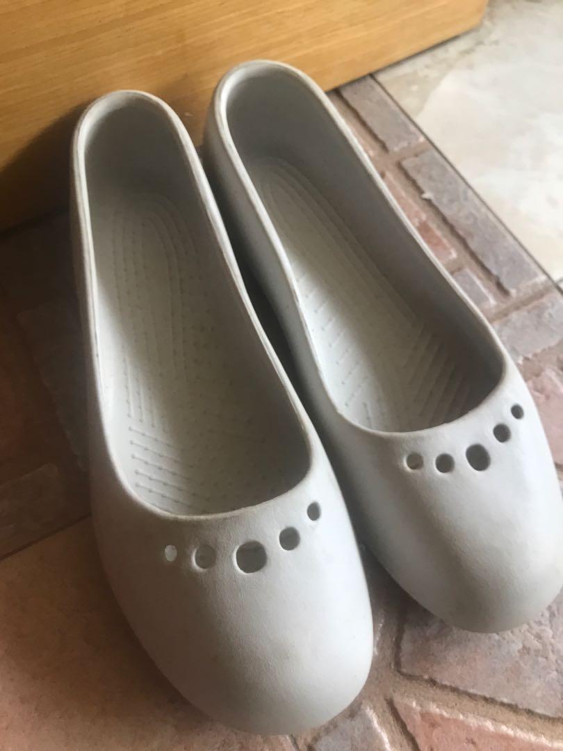 creme crocs