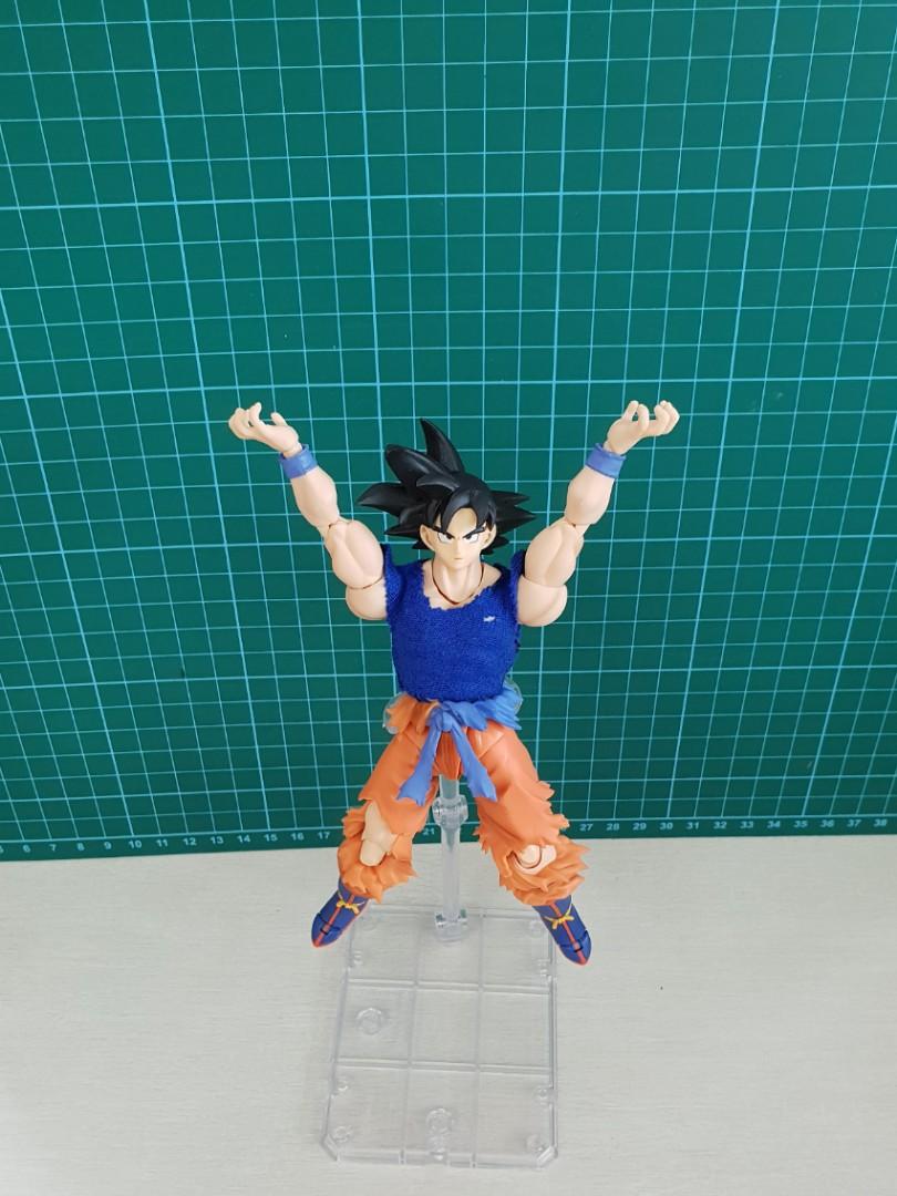 Custom Ultra Instinct Goku Dragonball SH Figuarts, Toys & Games, Bricks & Figurines on Carousell