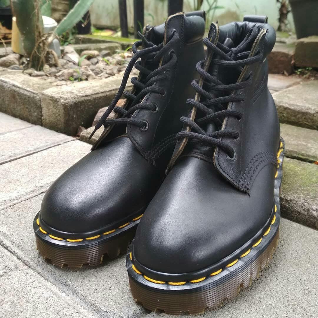 dr martens saxon