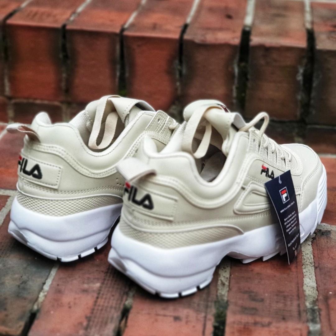 FILA DISRUPTOR V2 CREAM 36 40