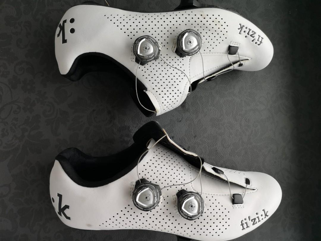 R1b fizik top