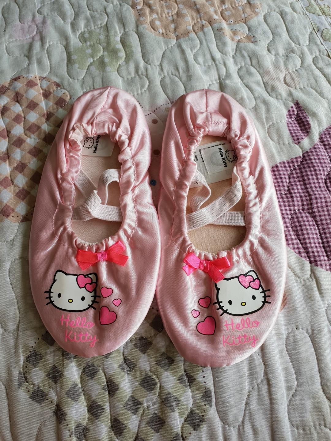 hello kitty ballet flats