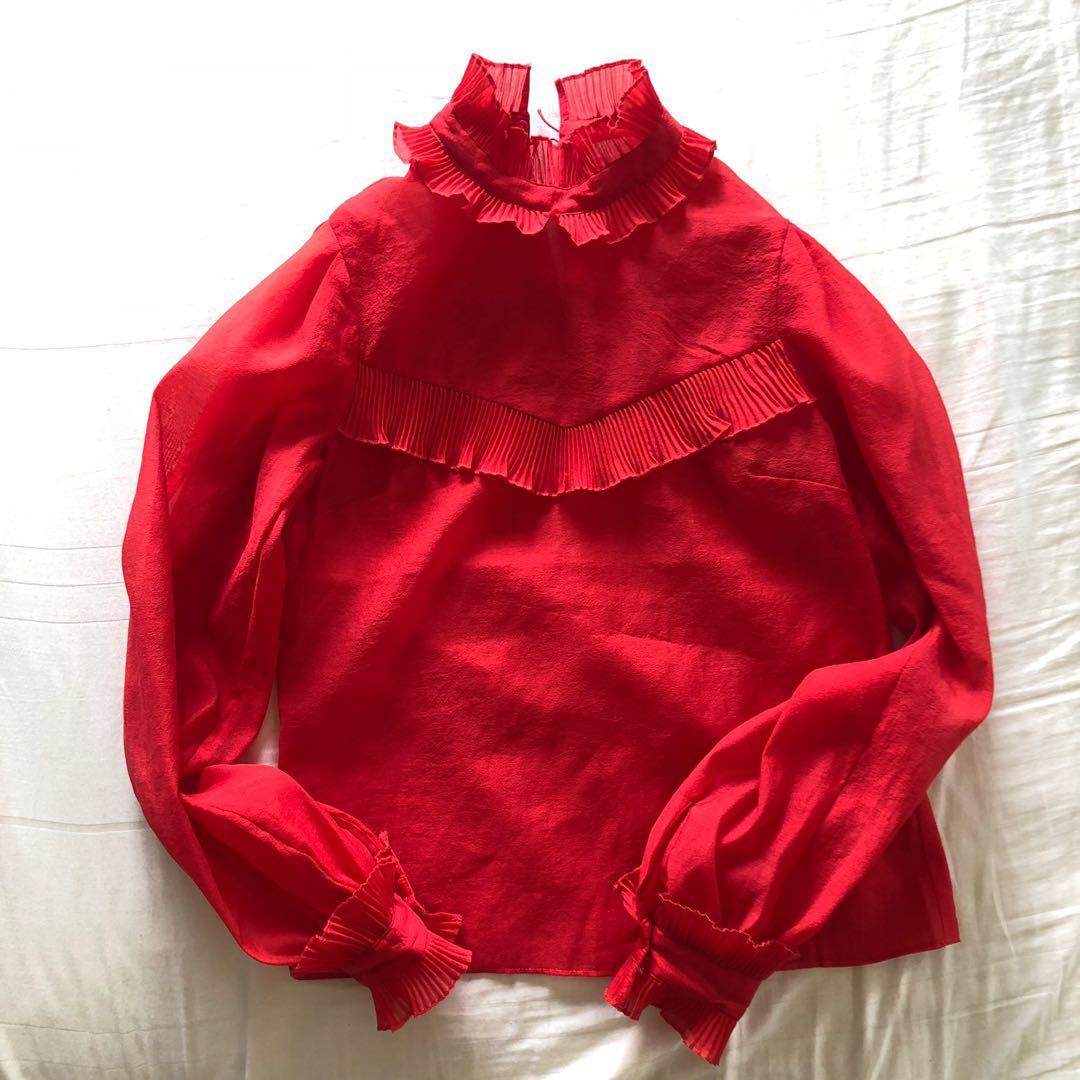H&M see through long sleeves (Category: Longsleeves) located in Pasig City. Submitted by offthemetro (Listing ID 200108931, Image 1). Description: Only used once for a CNY. Good as new..