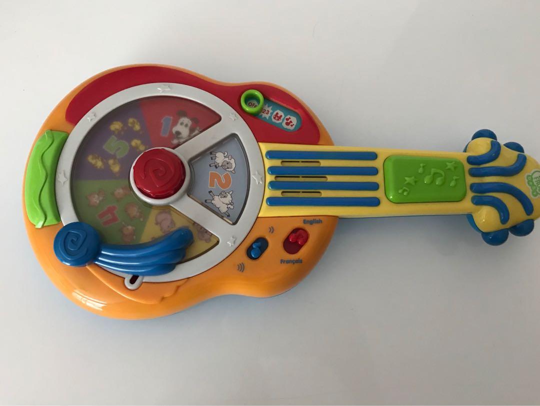 LeapFrog Learn & Groove Animal Sounds Guitar, Hobbies & Toys, Toys