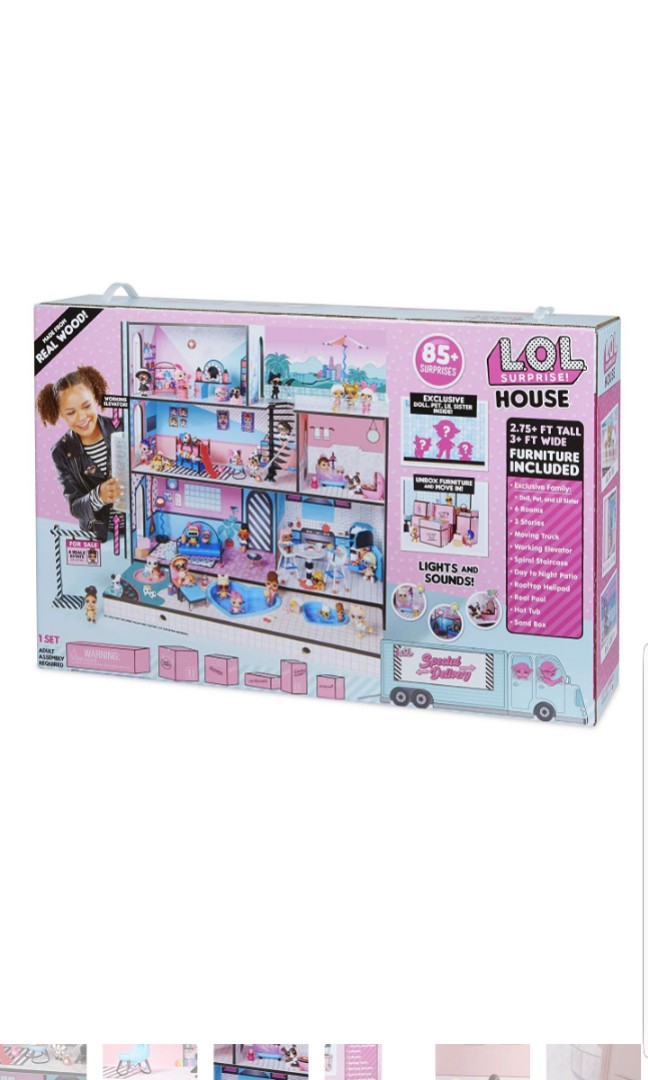 giant lol house