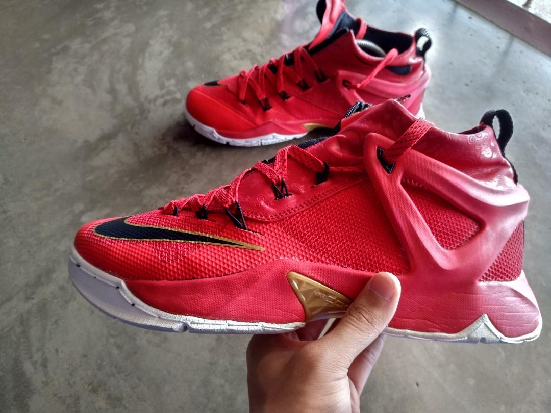 Lebron chinese new year hotsell shoes