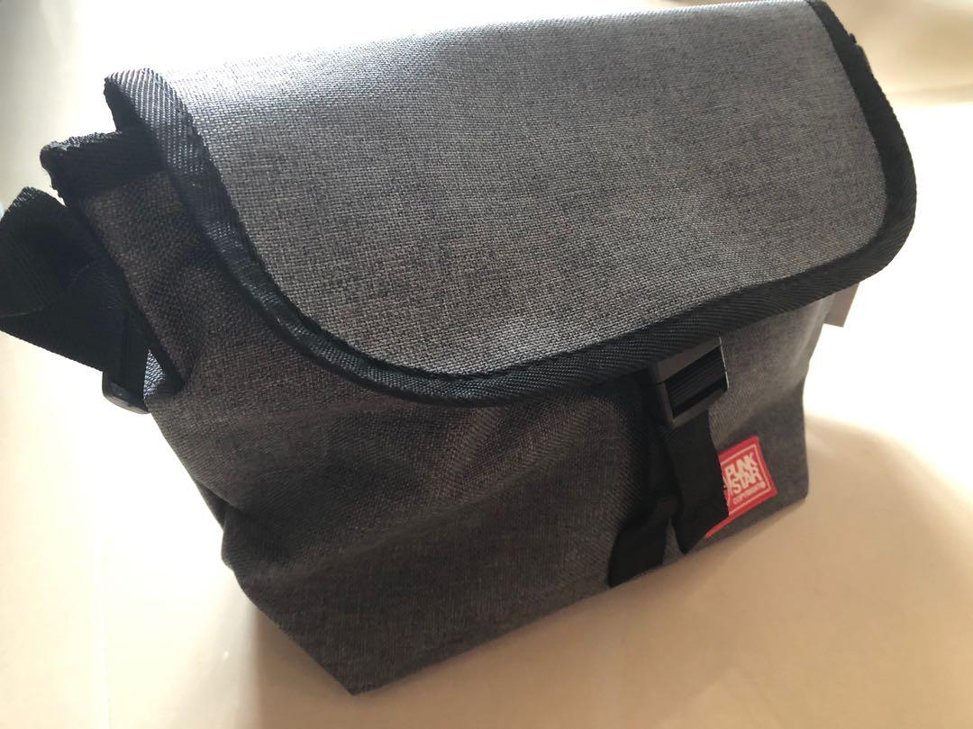 punk star sling bag